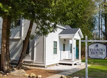 Housing at The Inn at Stonecliffe